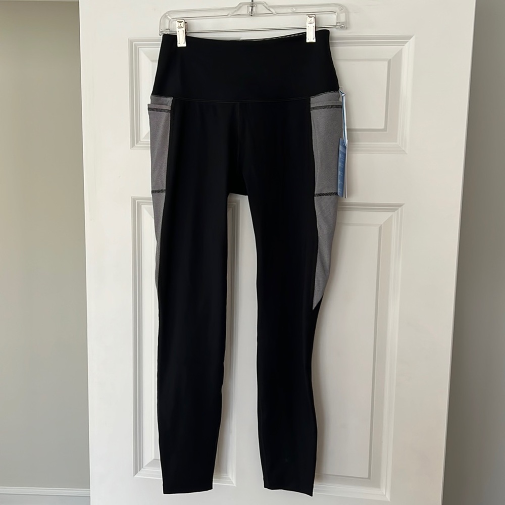 Southern Tide leggings new with tags.